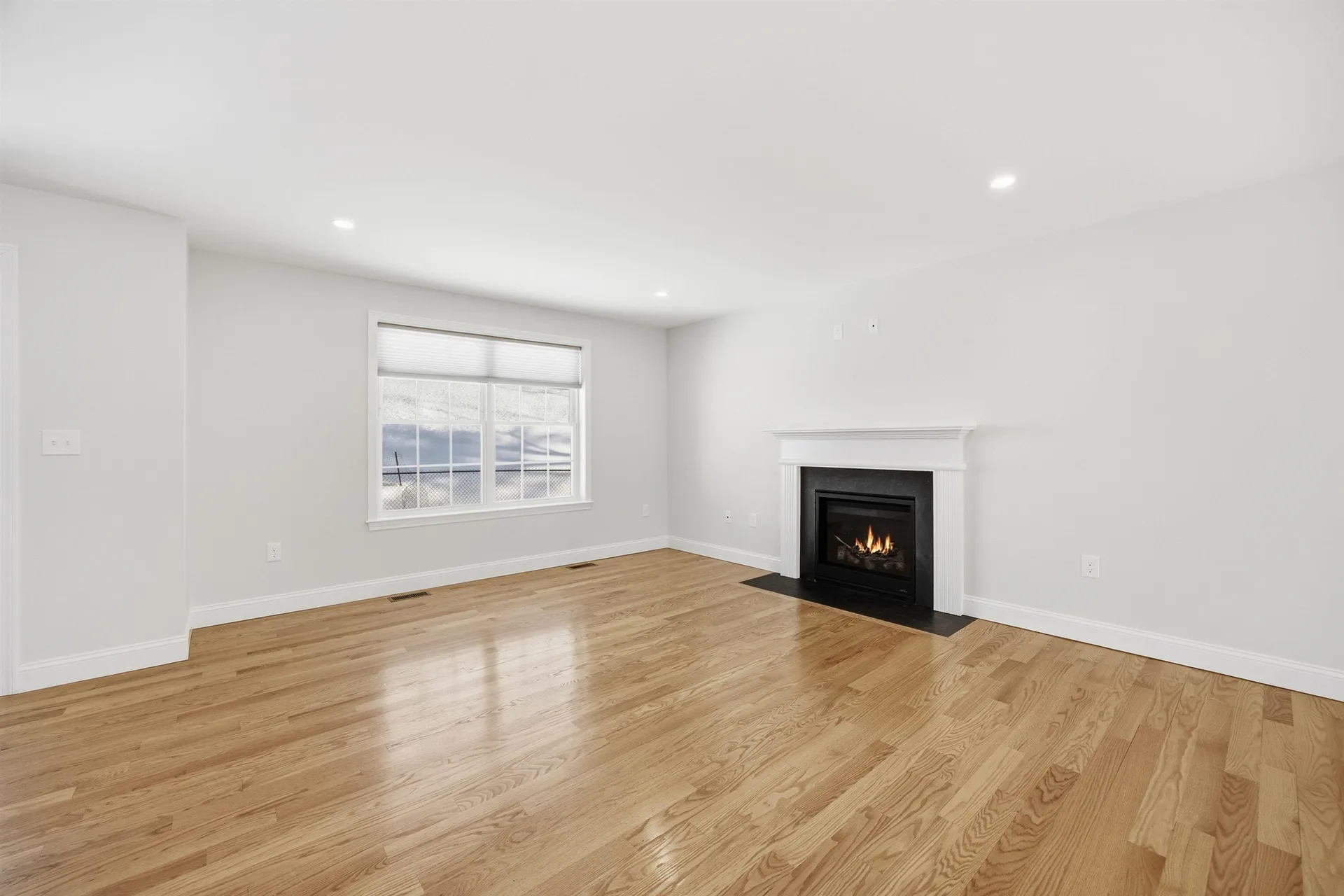 192 Grapevine Road Dunbarton NH 03046