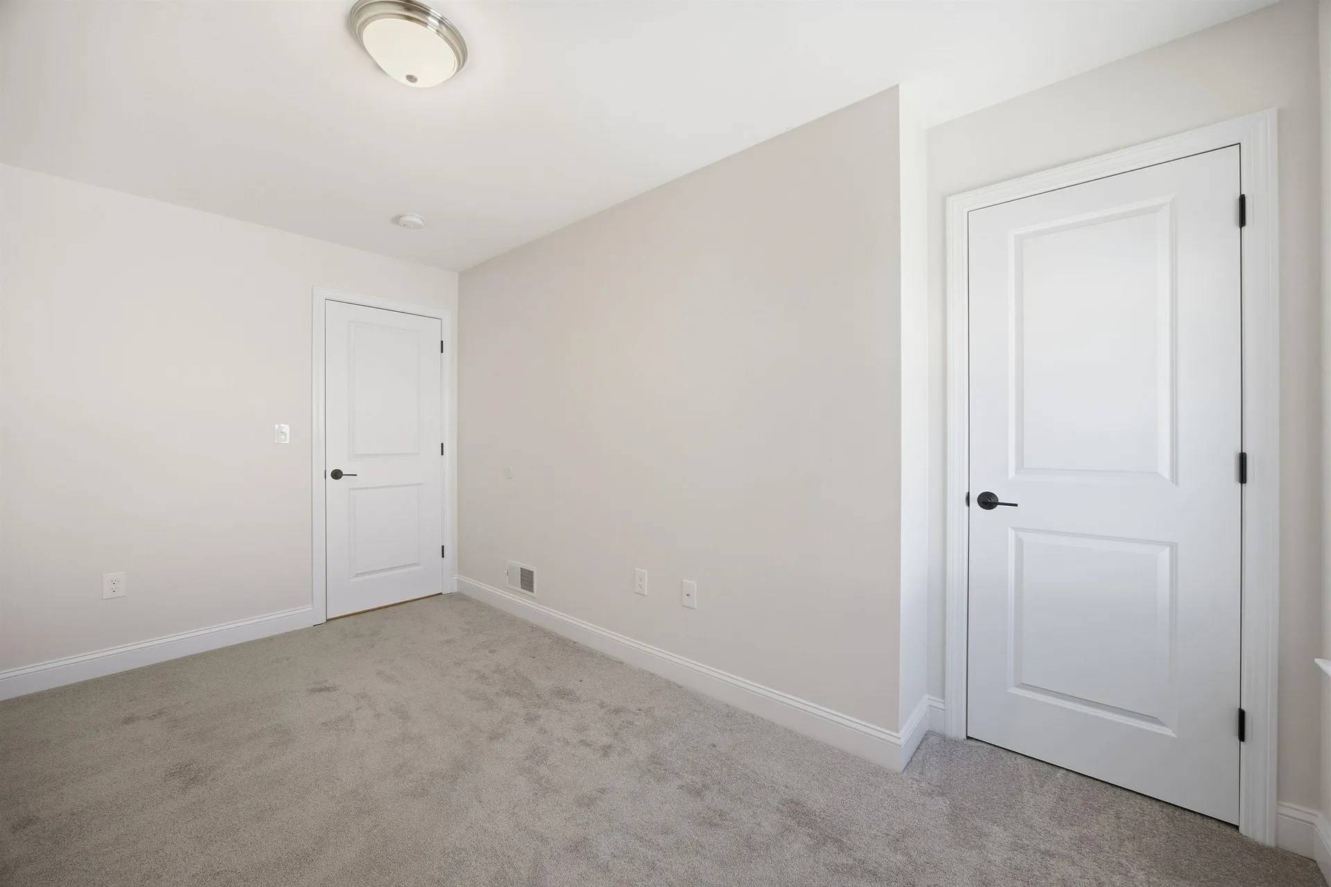 192 Grapevine Road Dunbarton NH 03046