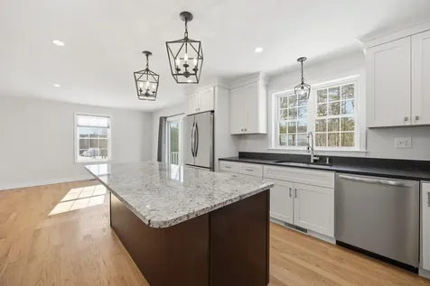 192 Grapevine Road Dunbarton NH 03046