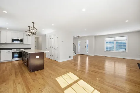 192 Grapevine Road Dunbarton NH 03046