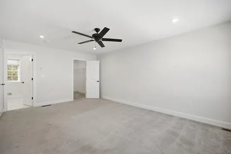 192 Grapevine Road Dunbarton NH 03046