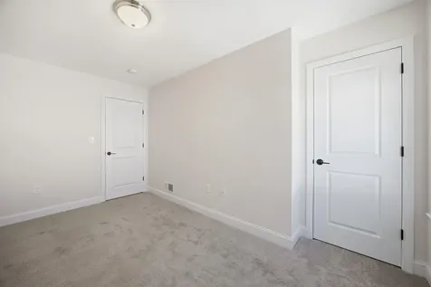 192 Grapevine Road Dunbarton NH 03046