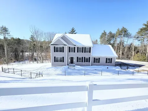 192 Grapevine Road Dunbarton NH 03046