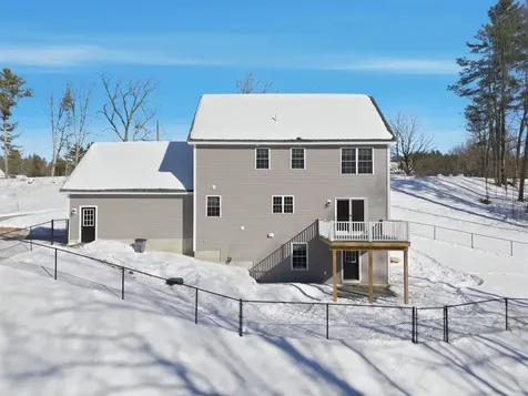 192 Grapevine Road Dunbarton NH 03046