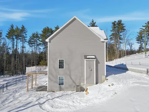 192 Grapevine Road Dunbarton NH 03046