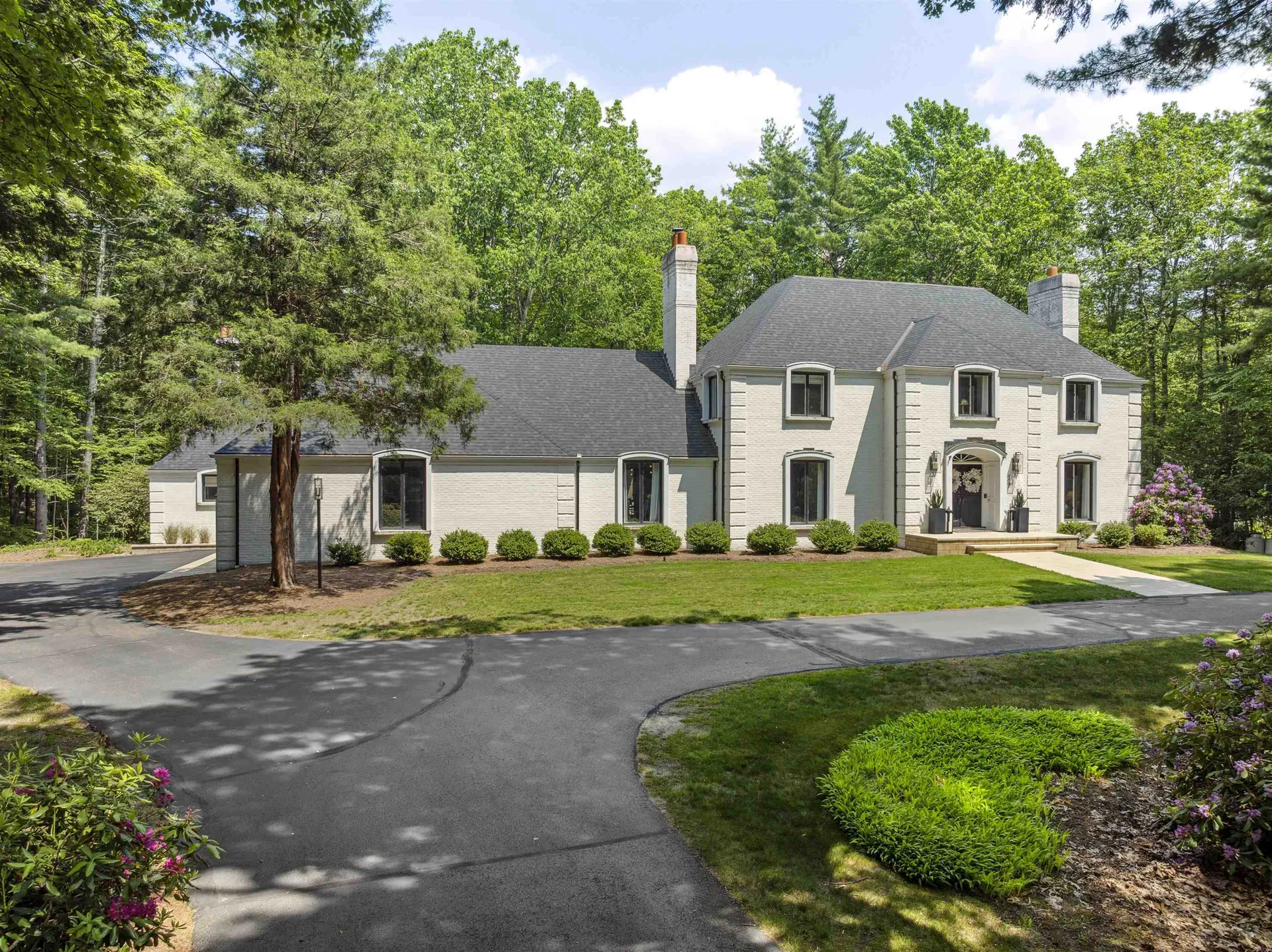 27 Nathan Lord Road Amherst NH 03031