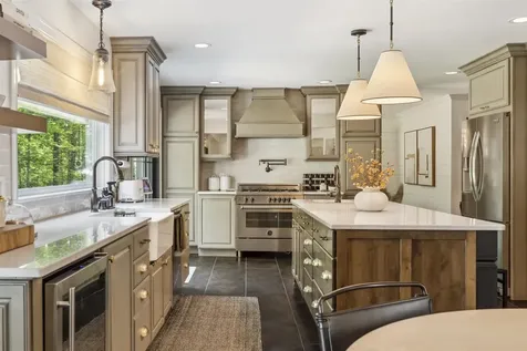 27 Nathan Lord Road Amherst NH 03031