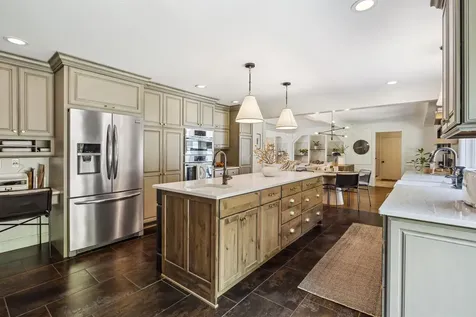 27 Nathan Lord Road Amherst NH 03031