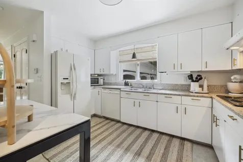 27 Nathan Lord Road Amherst NH 03031