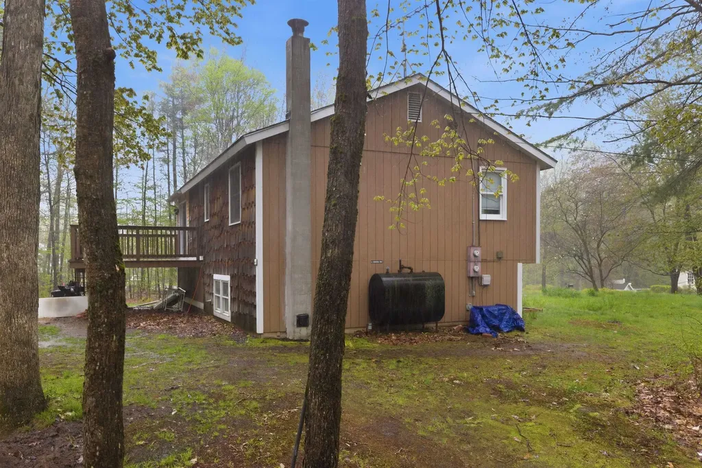 10 Woodlawn Avenue Northfield NH 03276