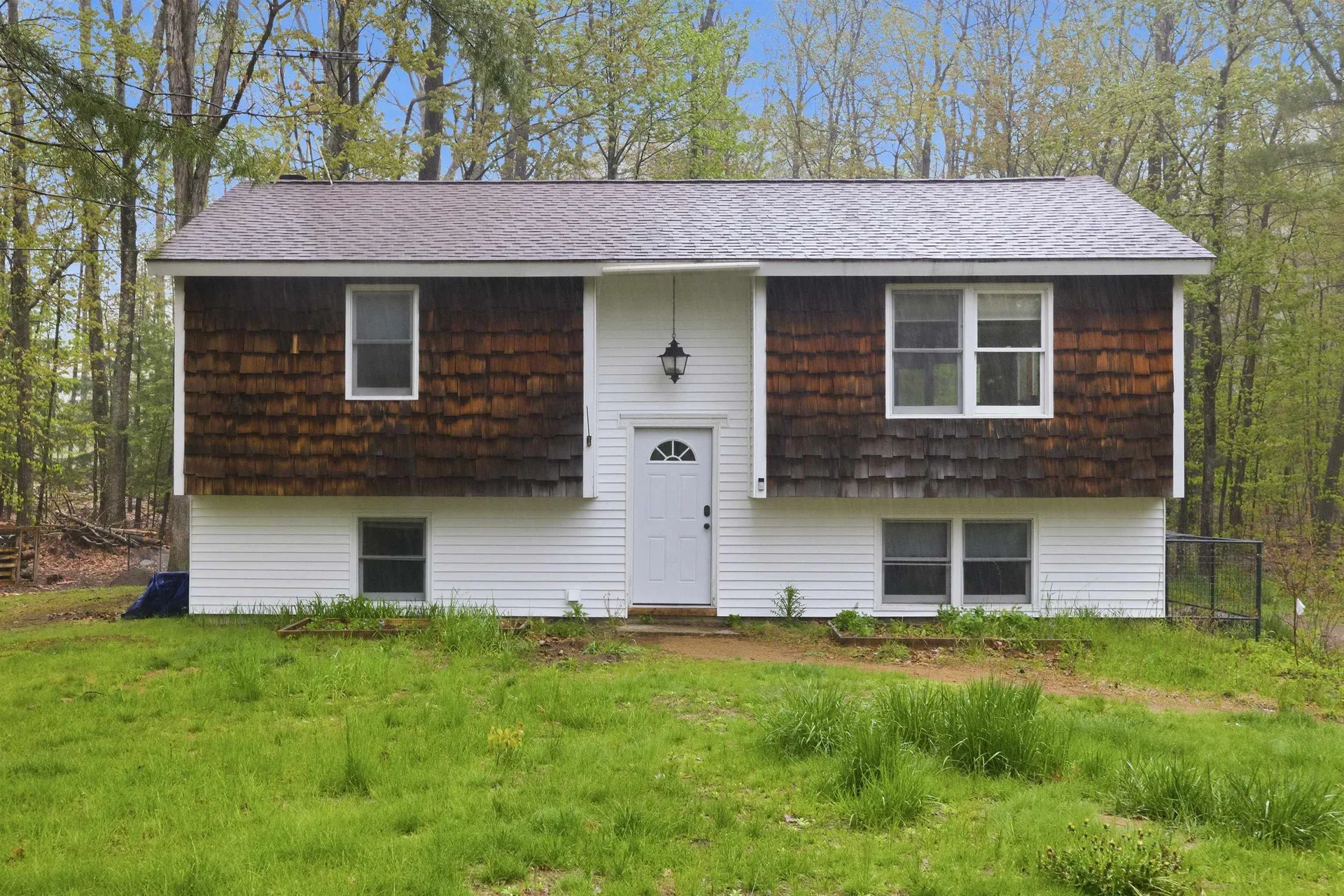 10 Woodlawn Avenue Northfield NH 03276
