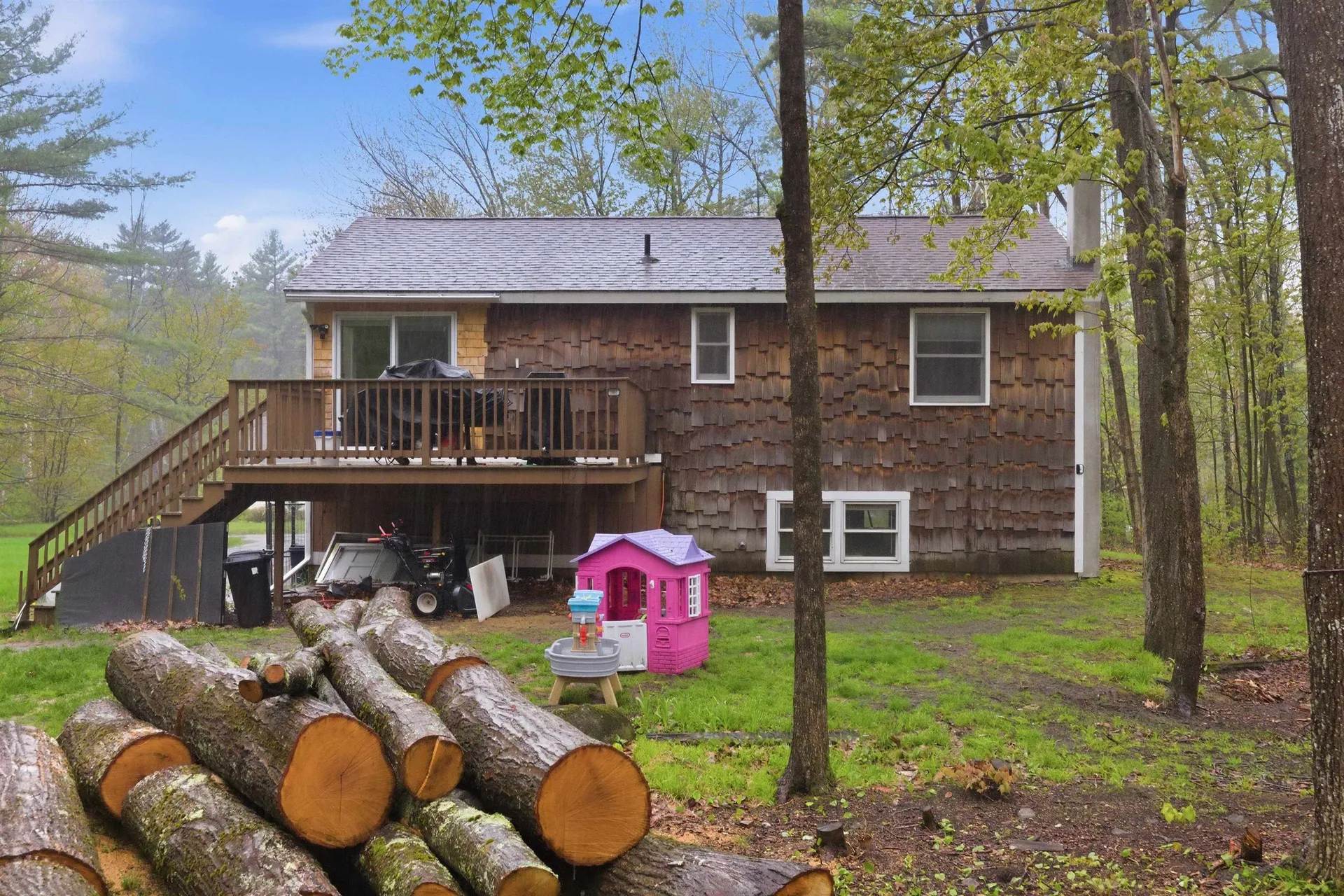 10 Woodlawn Avenue Northfield NH 03276