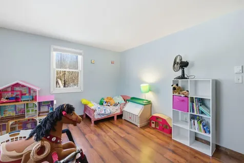 10 Woodlawn Avenue Northfield NH 03276