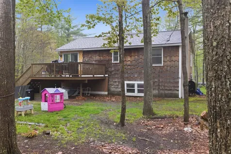10 Woodlawn Avenue Northfield NH 03276