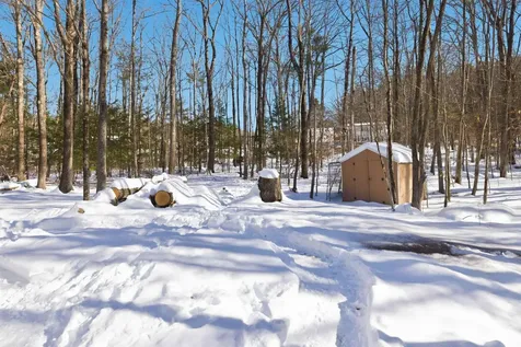 10 Woodlawn Avenue Northfield NH 03276