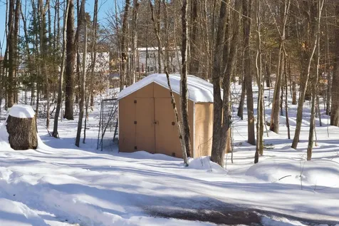 10 Woodlawn Avenue Northfield NH 03276