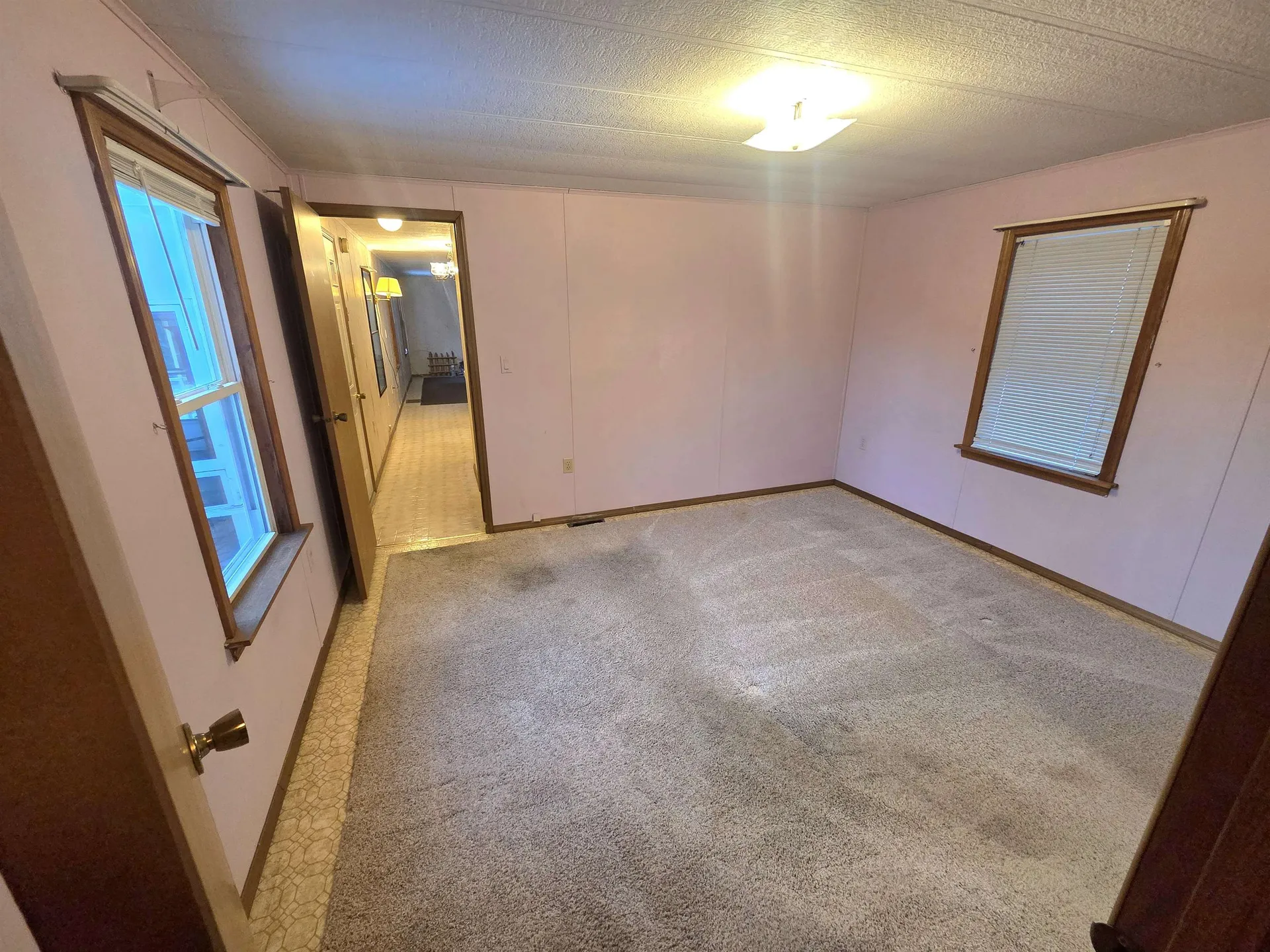 26 Lynwood Drive Brattleboro VT 05301