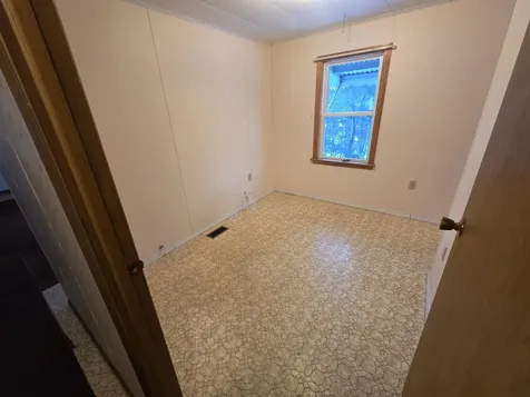 26 Lynwood Drive Brattleboro VT 05301