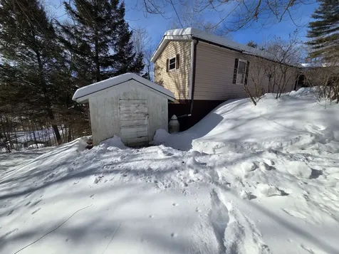 26 Lynwood Drive Brattleboro VT 05301