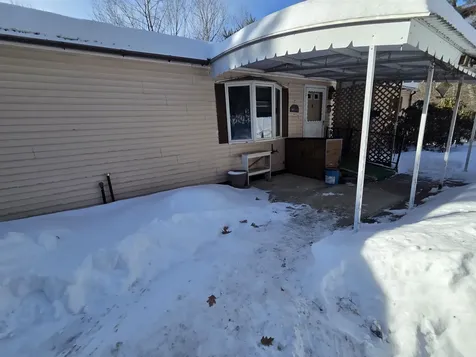 26 Lynwood Drive Brattleboro VT 05301