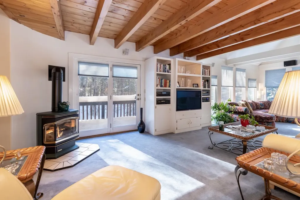 490 Meredith Center Road Laconia NH 03246