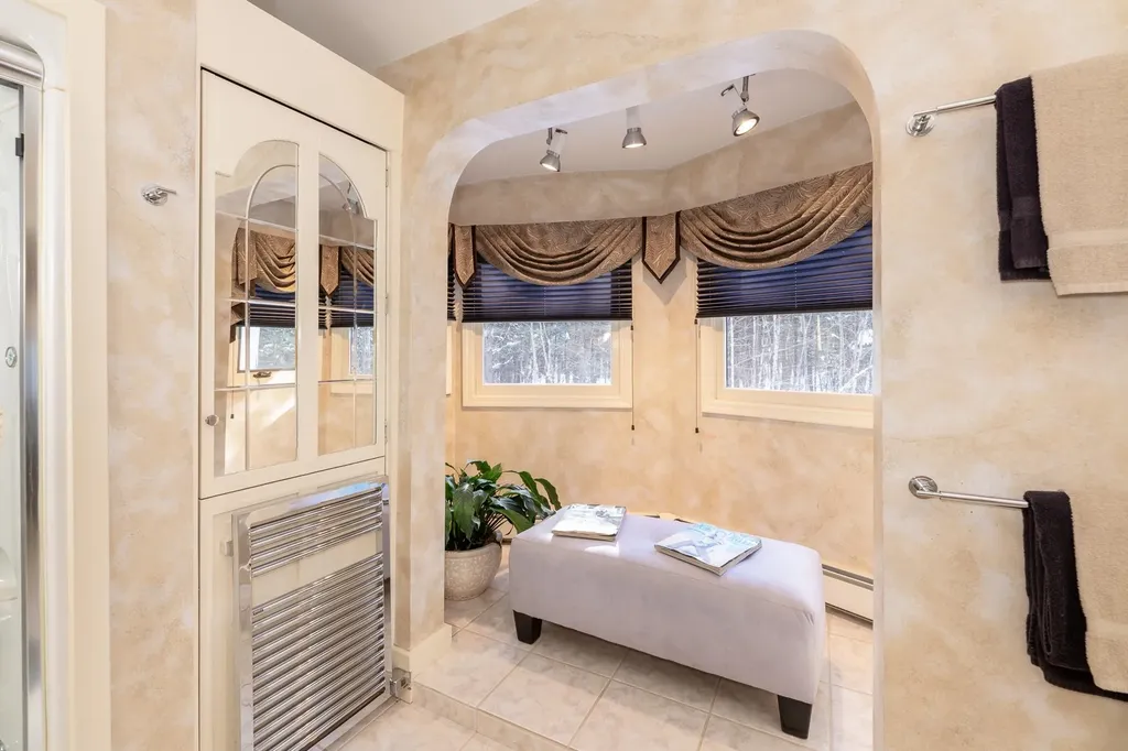 490 Meredith Center Road Laconia NH 03246