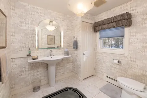 490 Meredith Center Road Laconia NH 03246