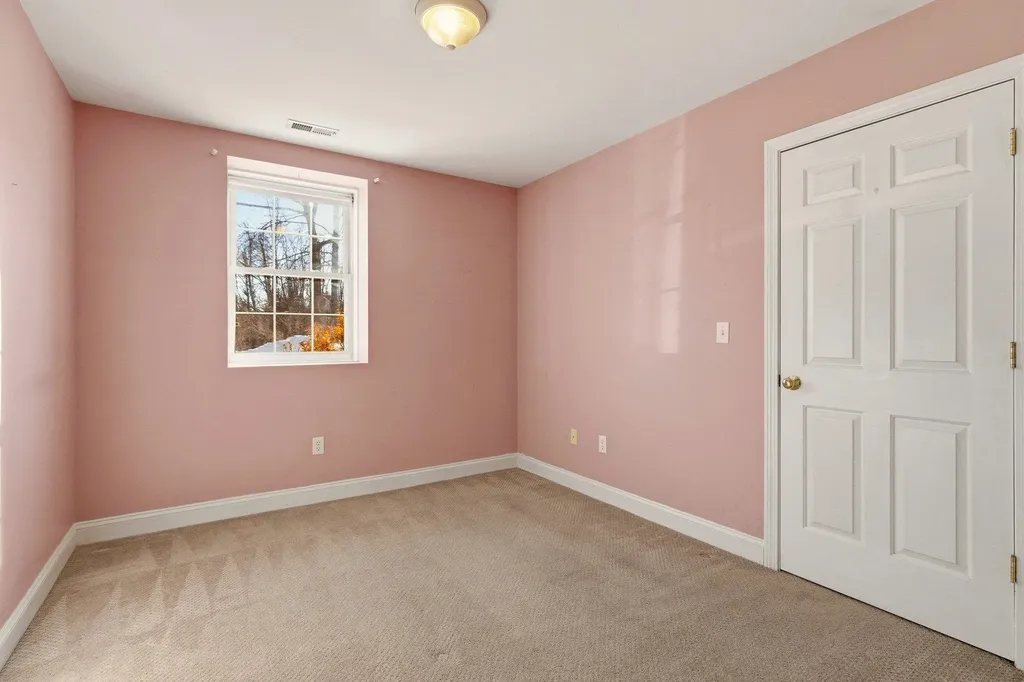 95 Court Street Exeter NH 03833