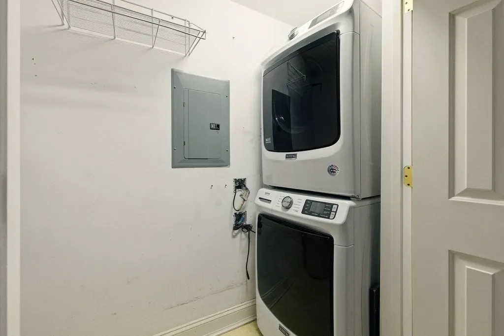 95 Court Street Exeter NH 03833