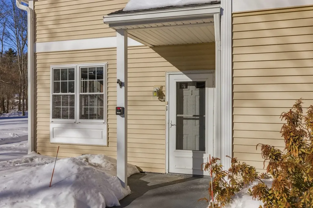 95 Court Street Exeter NH 03833