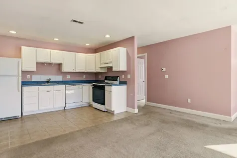 95 Court Street Exeter NH 03833