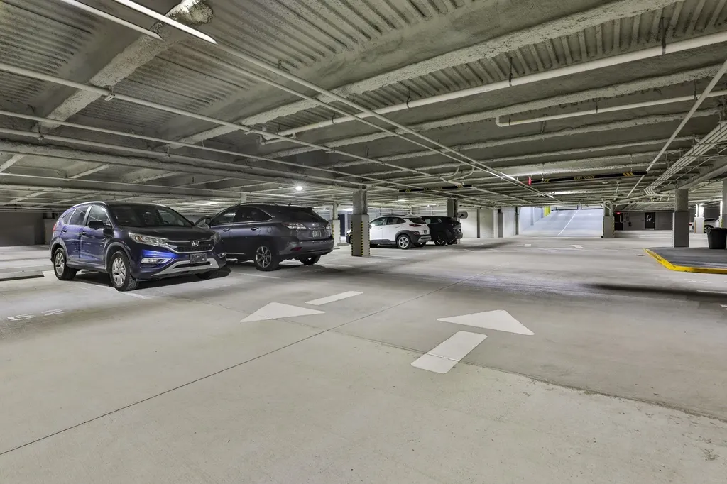 18 Artisan Drive Salem NH 03079