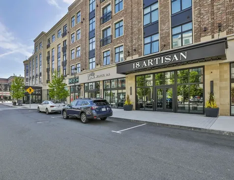 18 Artisan Drive Salem NH 03079