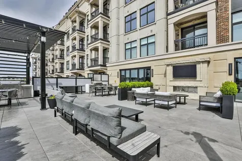 18 Artisan Drive Salem NH 03079