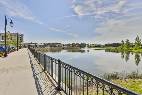 18 Artisan Drive Salem NH 03079