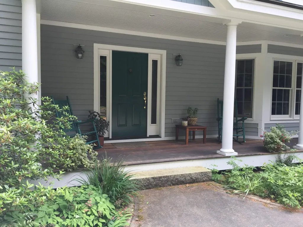 10 Dairy Lane Hanover NH 03755