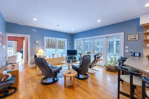 10 Dairy Lane Hanover NH 03755