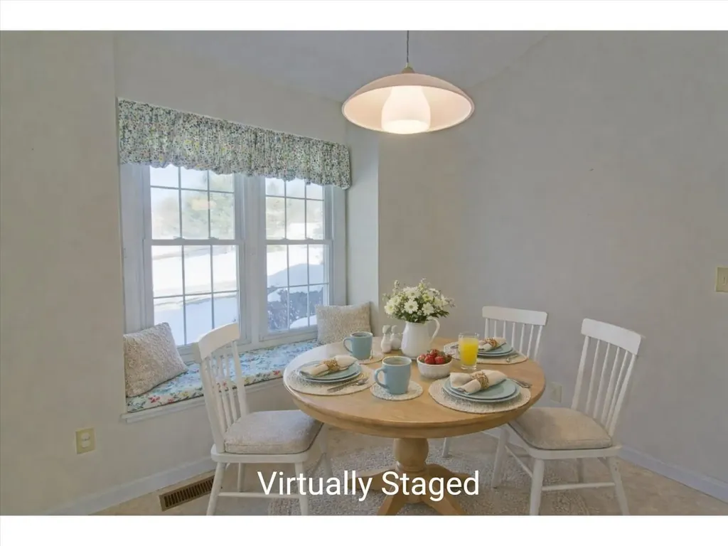 11 Walnut Lane Essex Junction VT 05452