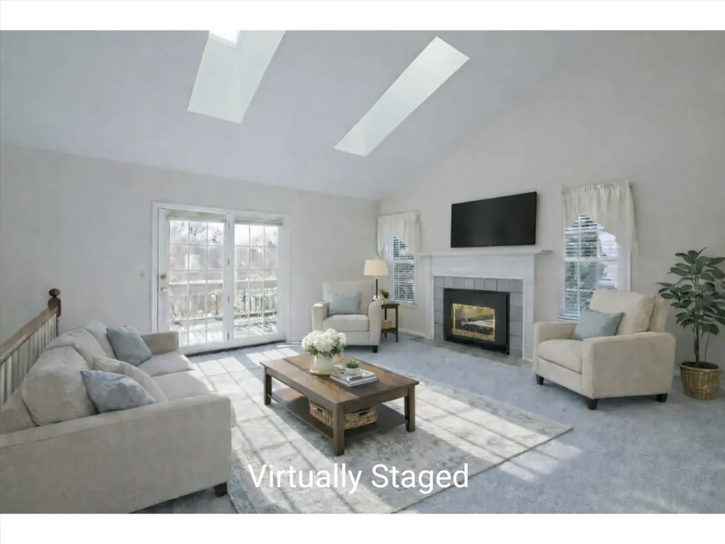 11 Walnut Lane Essex Junction VT 05452