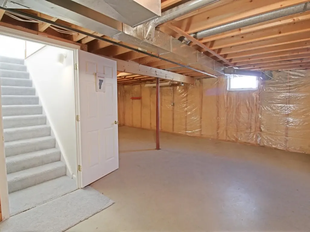 11 Walnut Lane Essex Junction VT 05452