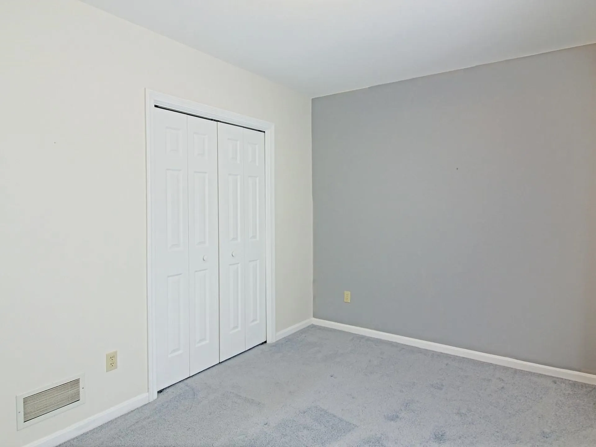 11 Walnut Lane Essex Junction VT 05452