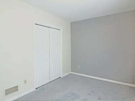 11 Walnut Lane Essex Junction VT 05452