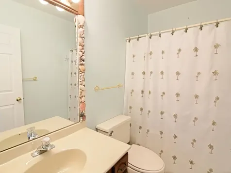 11 Walnut Lane Essex Junction VT 05452