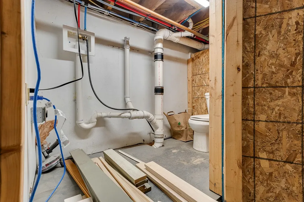 158 South Main Street Waterbury VT 05676