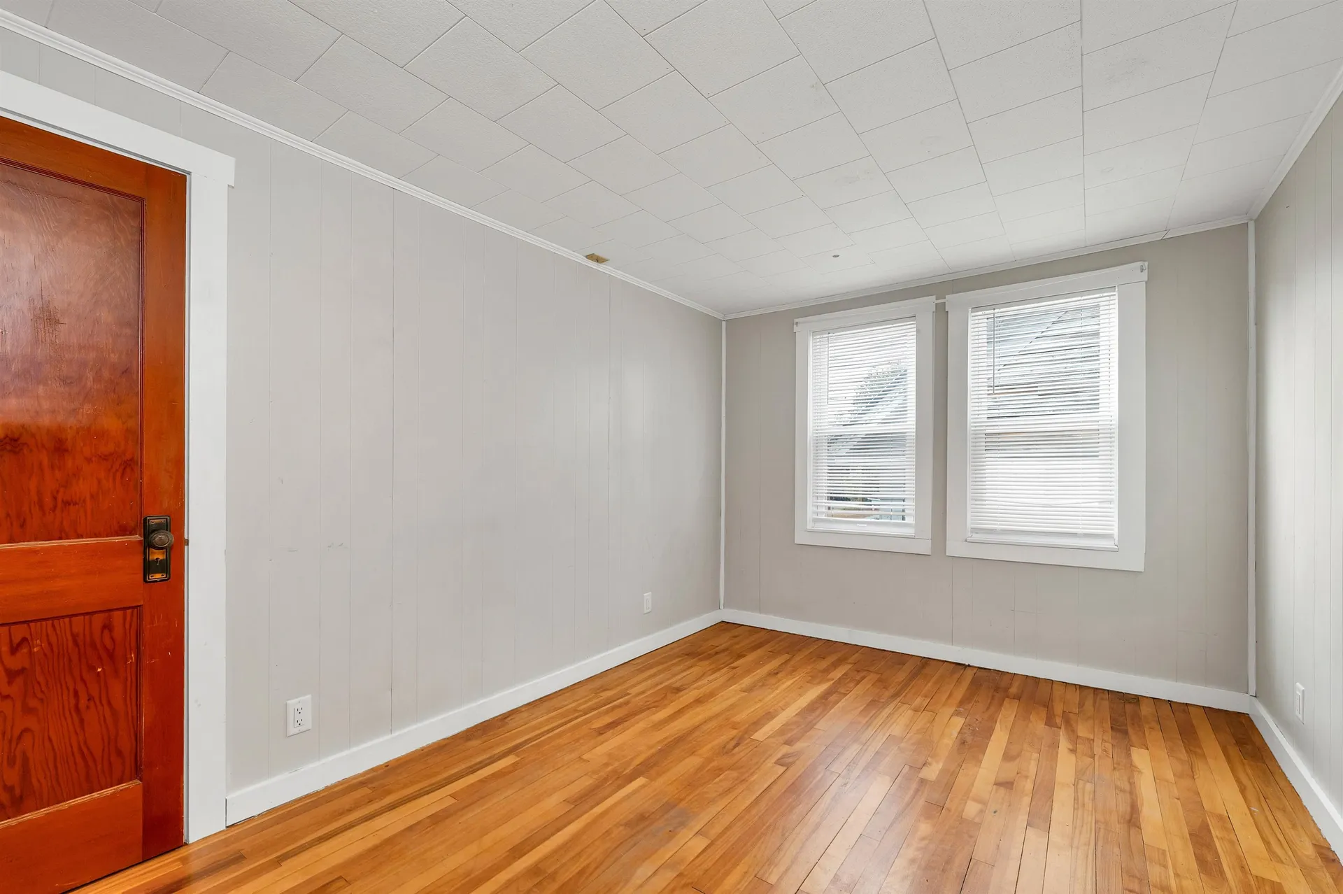 86 Main Street Ossipee NH 03814