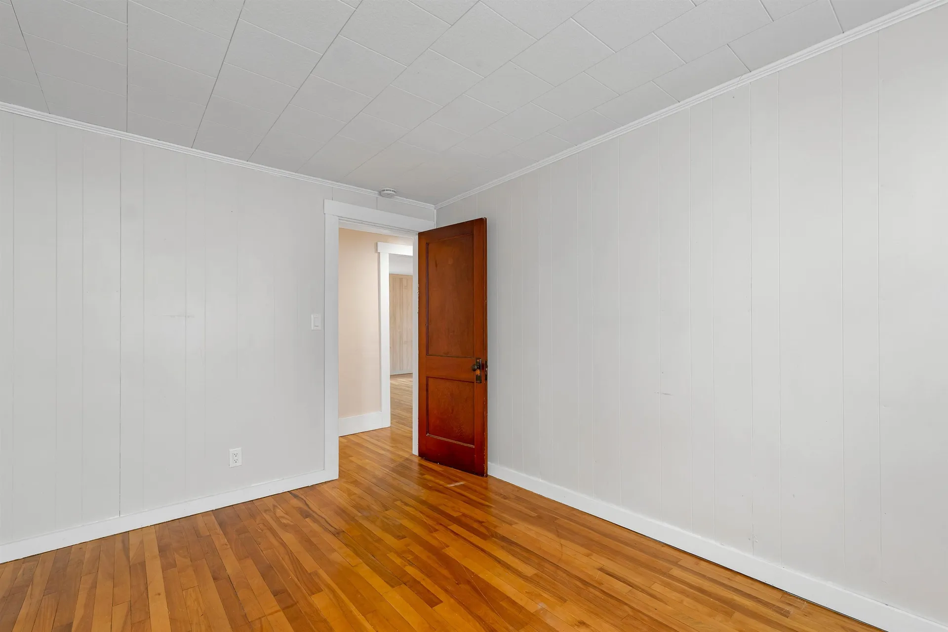 86 Main Street Ossipee NH 03814