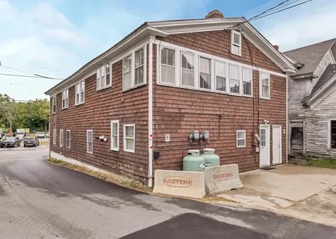 86 Main Street Ossipee NH 03814