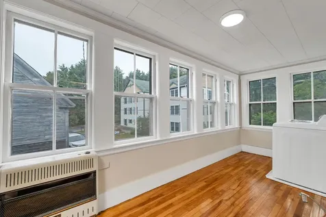 86 Main Street Ossipee NH 03814