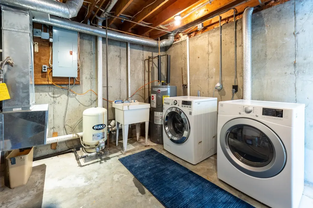 813 Goshen Road Bradford VT 05033