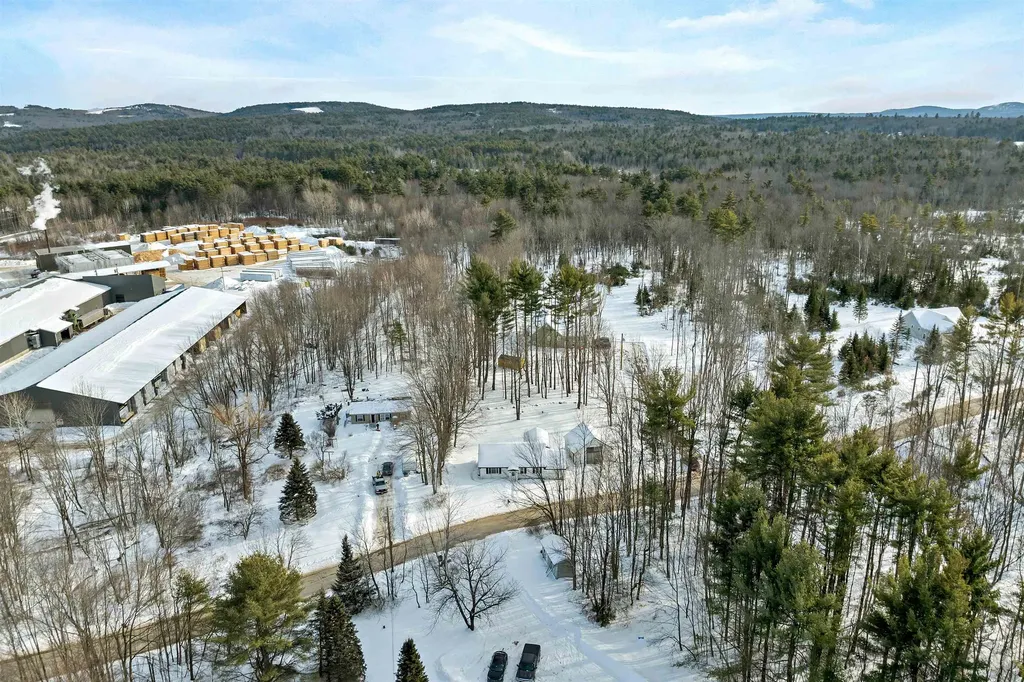 57 Pinkham Road Middleton NH 03887